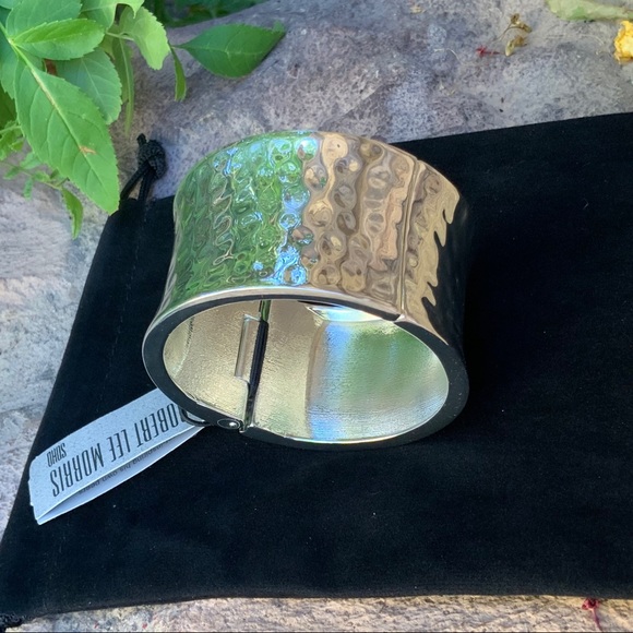 Robert Lee MORRIS large Bangle - Picture 9 of 11
